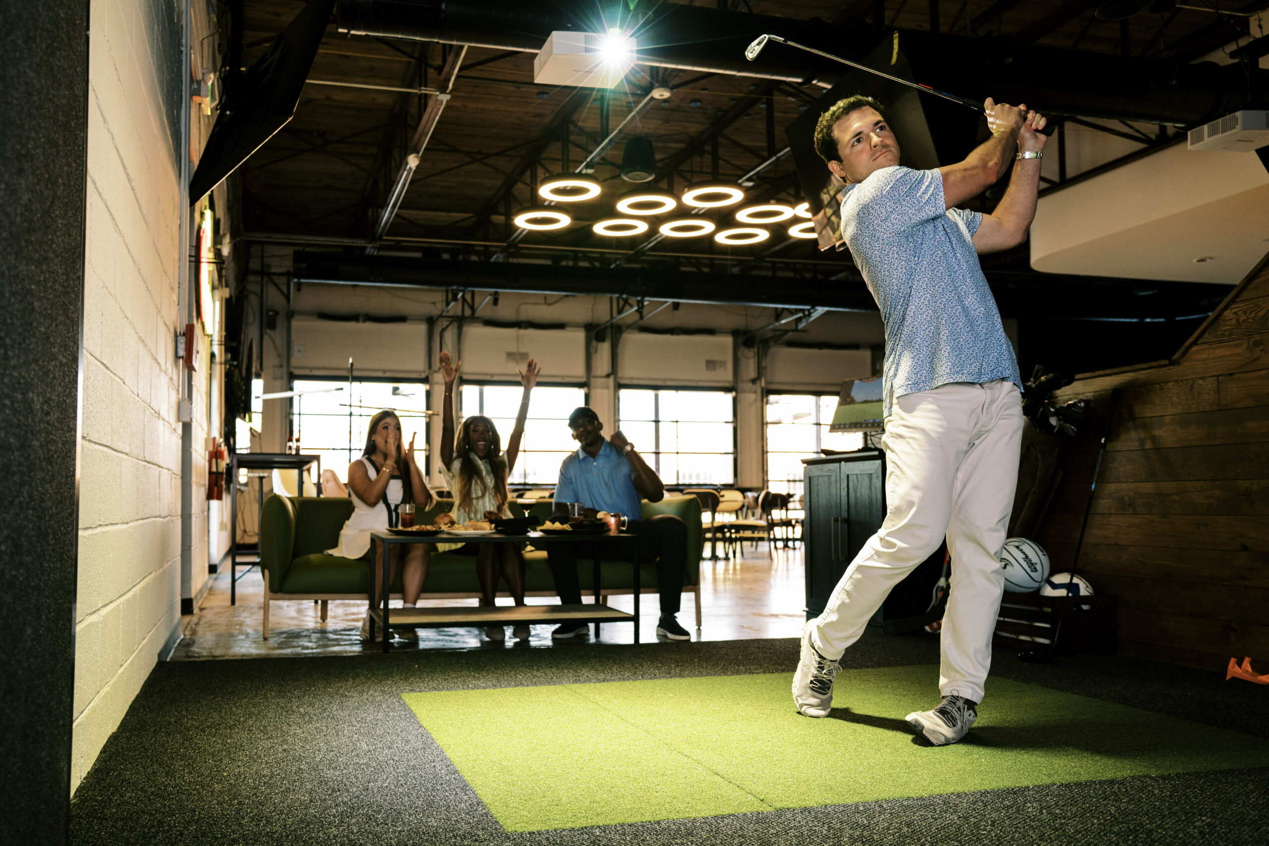 Virtual-Gaming Restaurant Fairway Social Opens in Downtown Birmingham