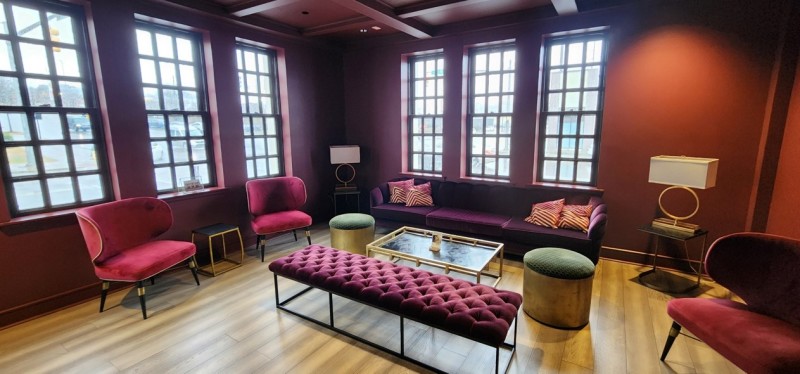 Lounge 1 Red Room