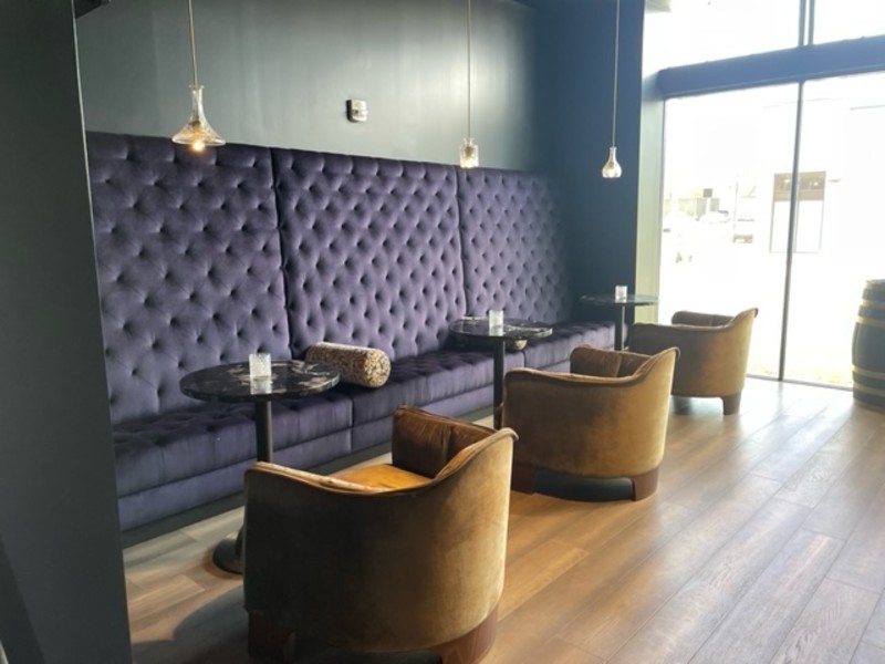 Lounge 2 Blue Room