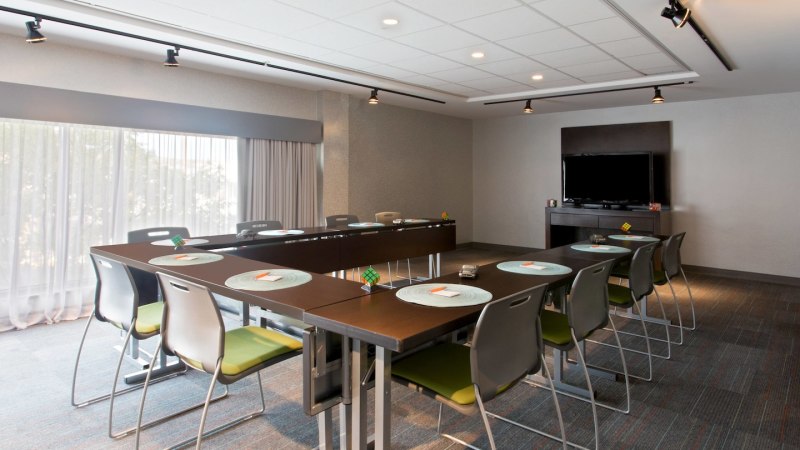 Tactic Meeting Room
