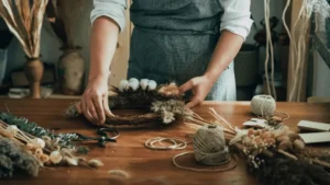 Hand-Dried Florals Mini-Wreath-Making Workshop
